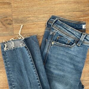 Zara Mid-Rise Skinny Jeans